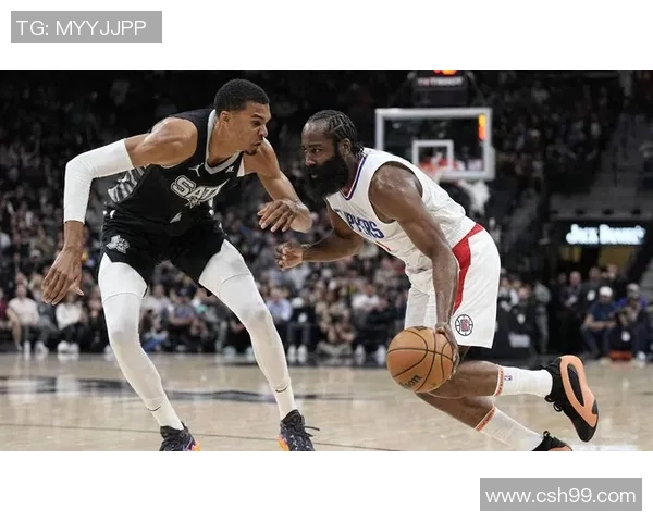 快船与马刺激战在即竞彩分析与投注策略全解析